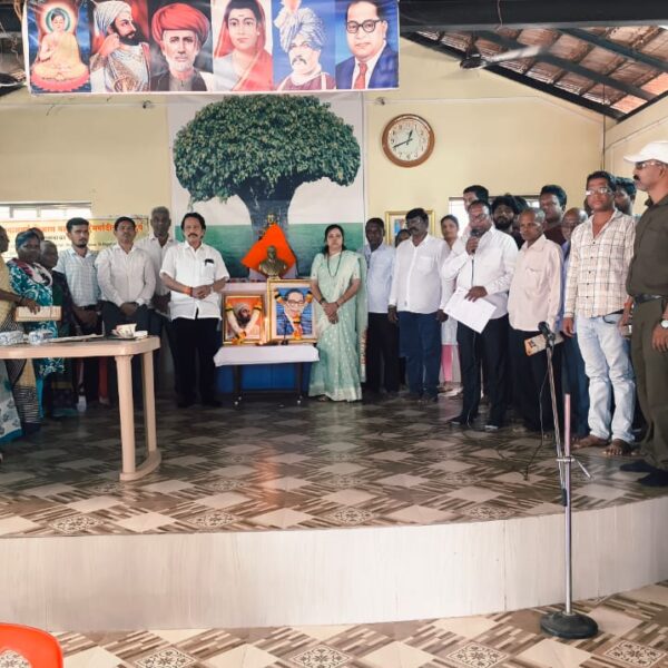 सर्वसामान्य माणूस विकासाचा केंद्रबिंदू झाला पाहिजे