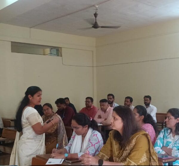 एस.पी.एस. फार्मसी कॉलेजमध्ये ओबीई विषयावर शिक्षक विकास कार्यक्रम संपन्न