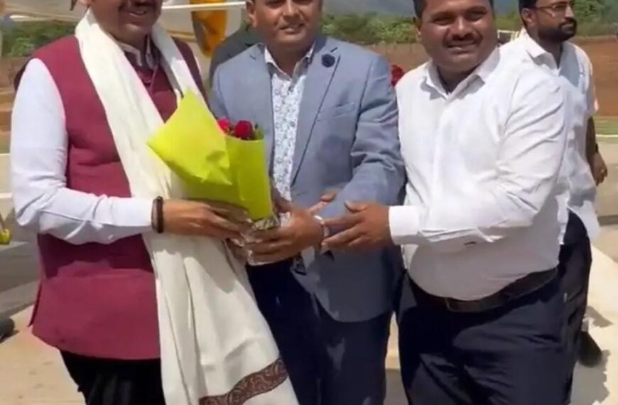 निलंबित महसूल कर्मचारी हांगे आणि कंठाळे यांच्या चौकशीसाठी अधिकारी नियुक्त