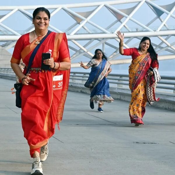 कुडाळ मध्ये महिलादिनी ‘कुडाळ साडी वॉकेथॉन’