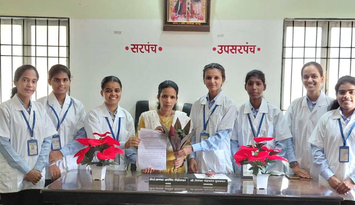 कृषी कार्यानुभव कार्यक्रमांतर्गत उद्यान महाविद्यालयच्या विद्यार्थीनी तेंडोलीत