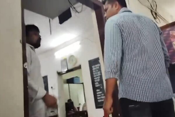 बांदा पोलिसांची खाकी की ‘भाईगिरी’?कास सरपंच प्रवीण पंडीत यांच्या समोरच दादागिरी करणाऱ्यांची वकिली कोणासाठी?