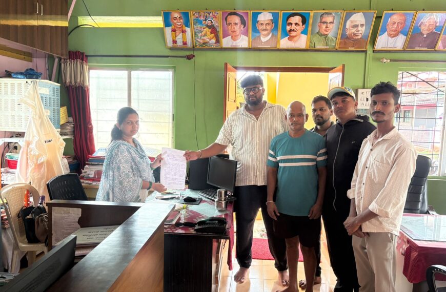 मोकाट गुरे ठोस कारवाई साठी आचरा ग्रामस्थ आक्रमक