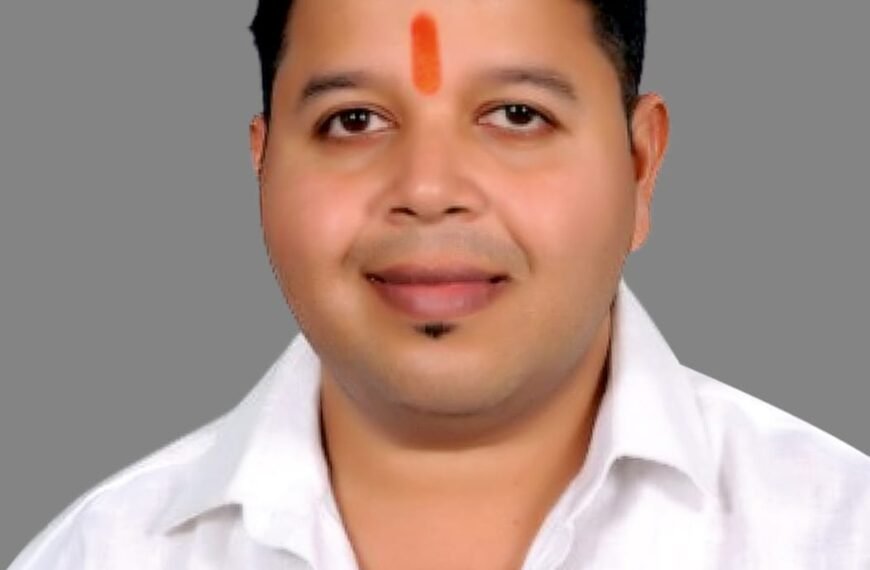 कचरा प्रश्नाचे राजकीय भांडवल करू नका; तो सोडवण्यासाठी एकजुटीने काम करा!